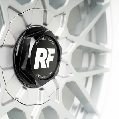 Rotiform Zentralverschluss Nabendeckel – Schwarz Glänzend